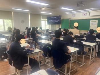 2025 �Ź����� ��ī����  ÷���̹���